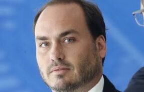 CARLOS BOLSONARO