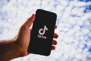 Ganhe dinheiro com tik tok